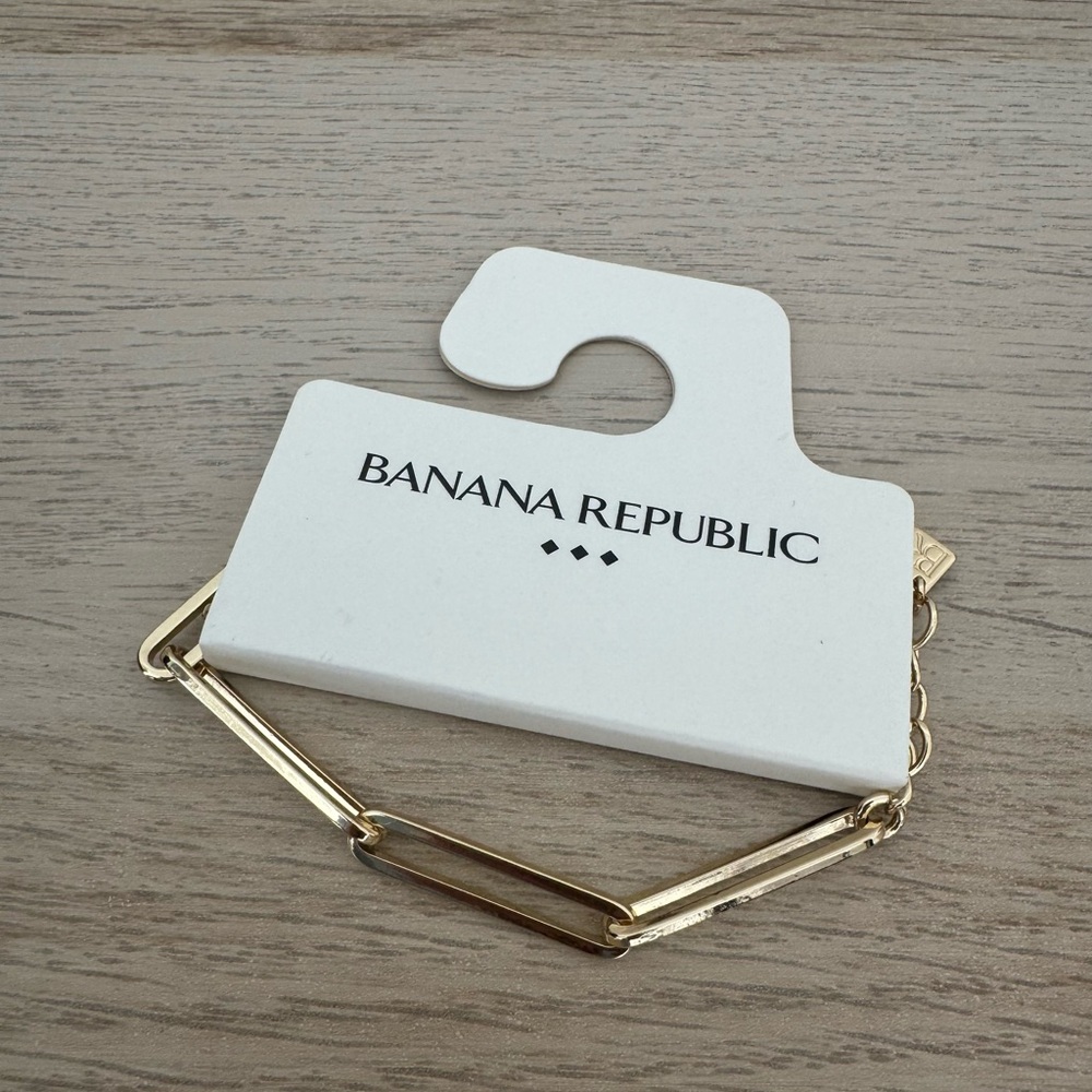 Banana Republic PAPERCLIP CHAIN BRACELET Elegant Gold Bracelet - Picture 4 of 6